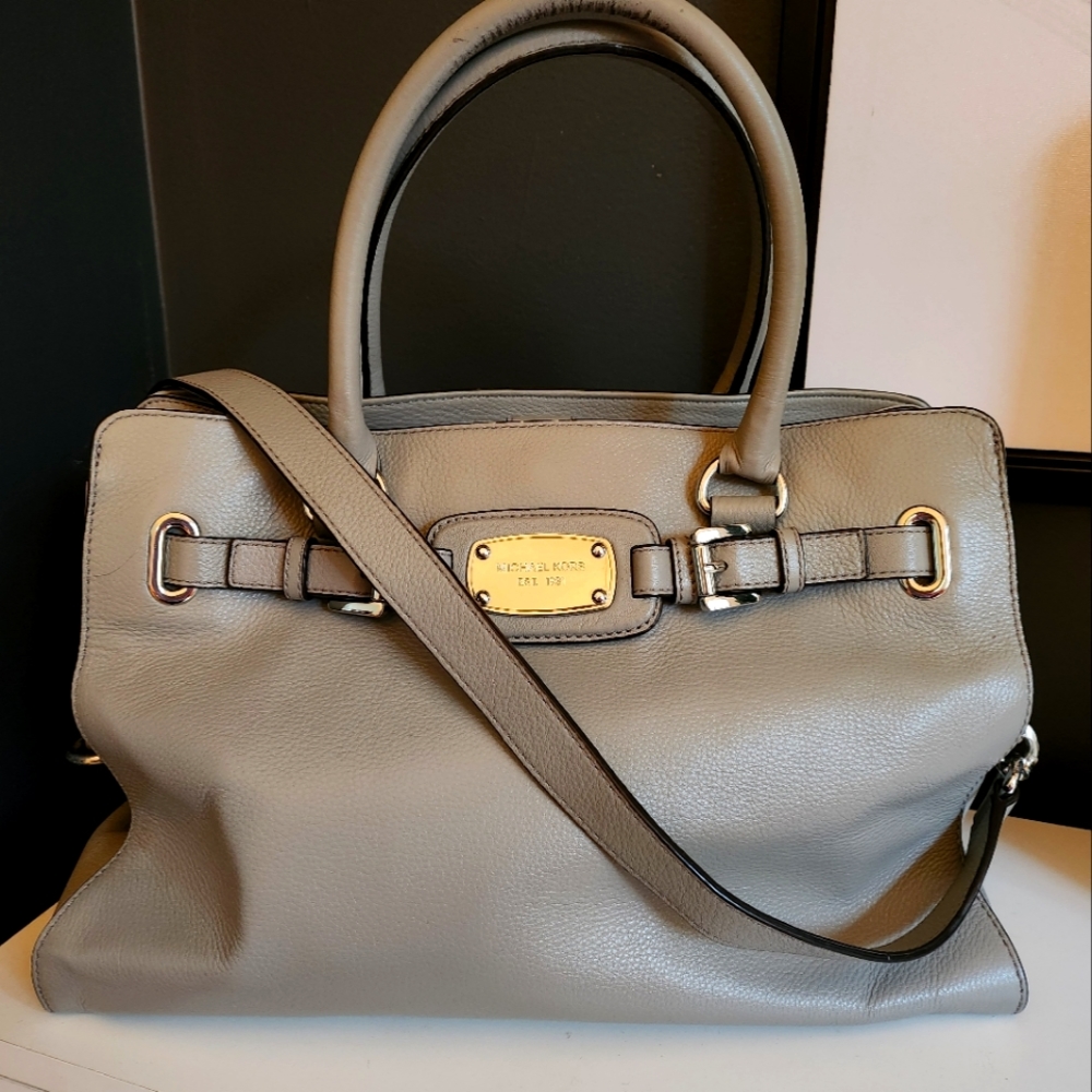 Micheal Kors Bag